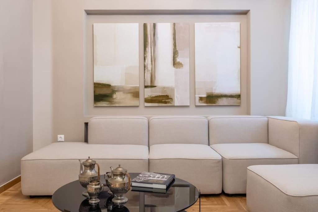 Urban Elegance In Kolonaki Apartment Атина Екстериор снимка